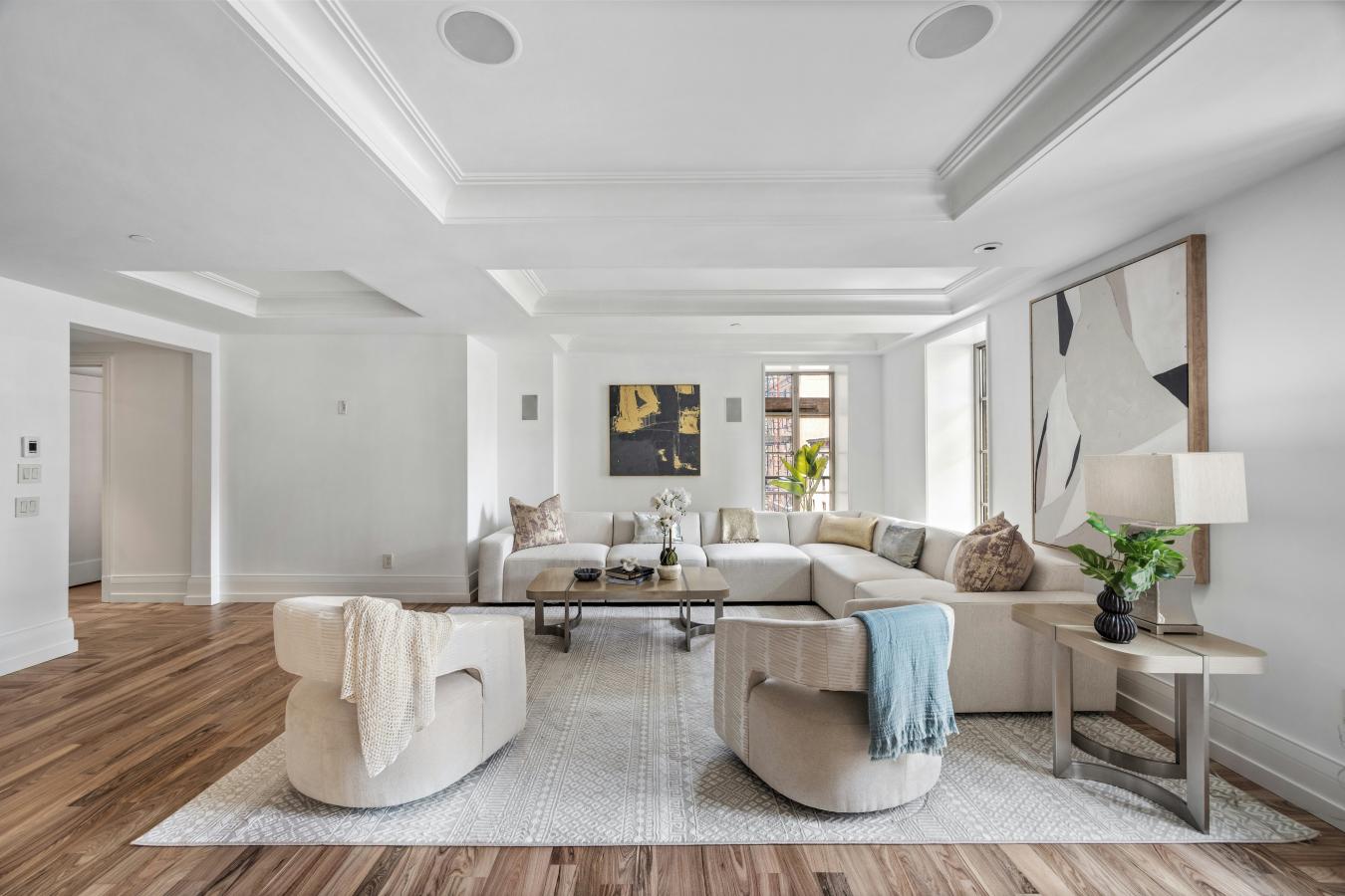 New York, New York, 10065, United States, 3 Bedrooms Bedrooms, ,3 BathroomsBathrooms,Residential,For Sale,1894631