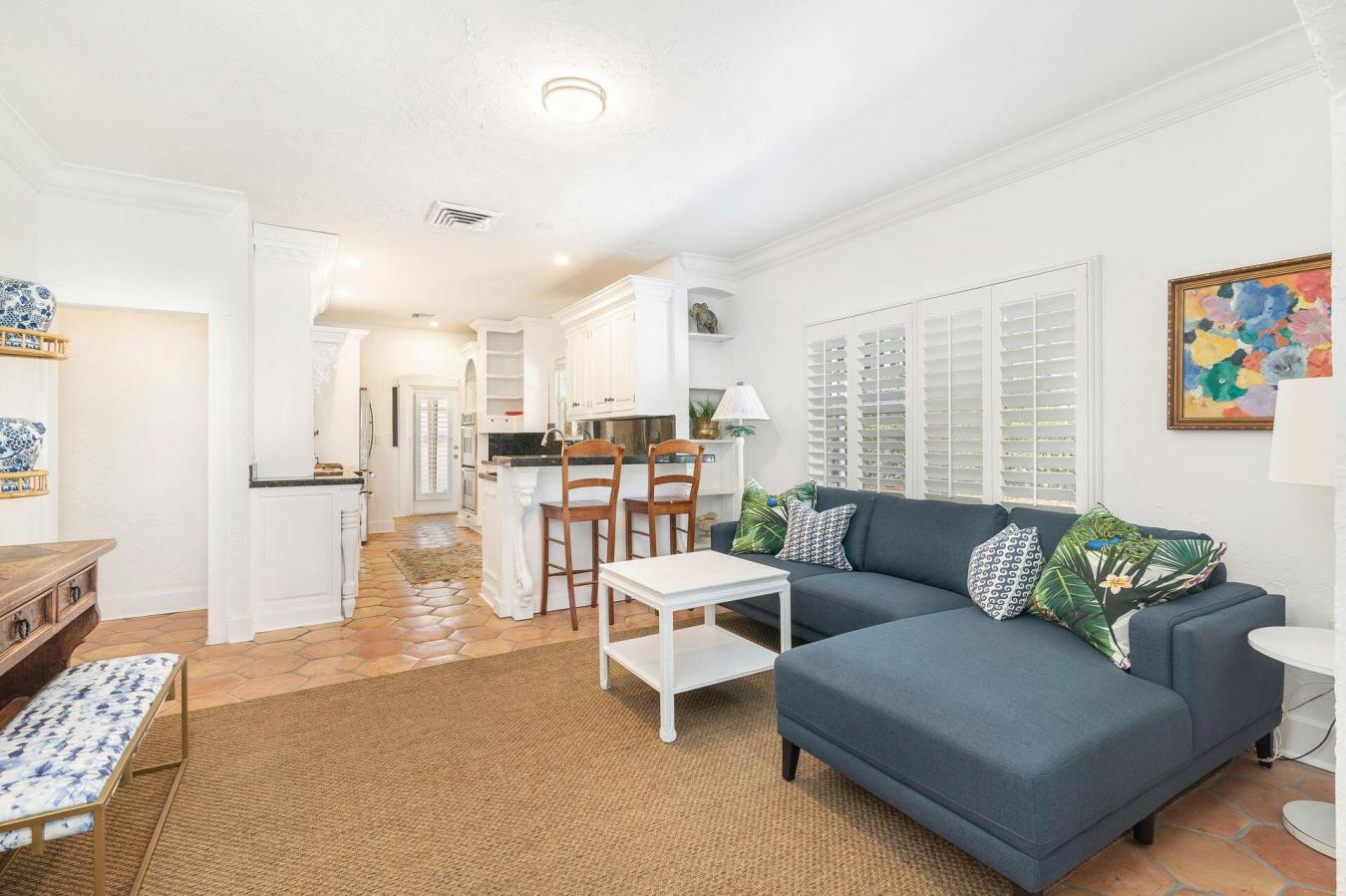 West Palm Beach, Florida, 33405, United States, 4 Bedrooms Bedrooms, ,3 BathroomsBathrooms,Residential,For Sale,1894629