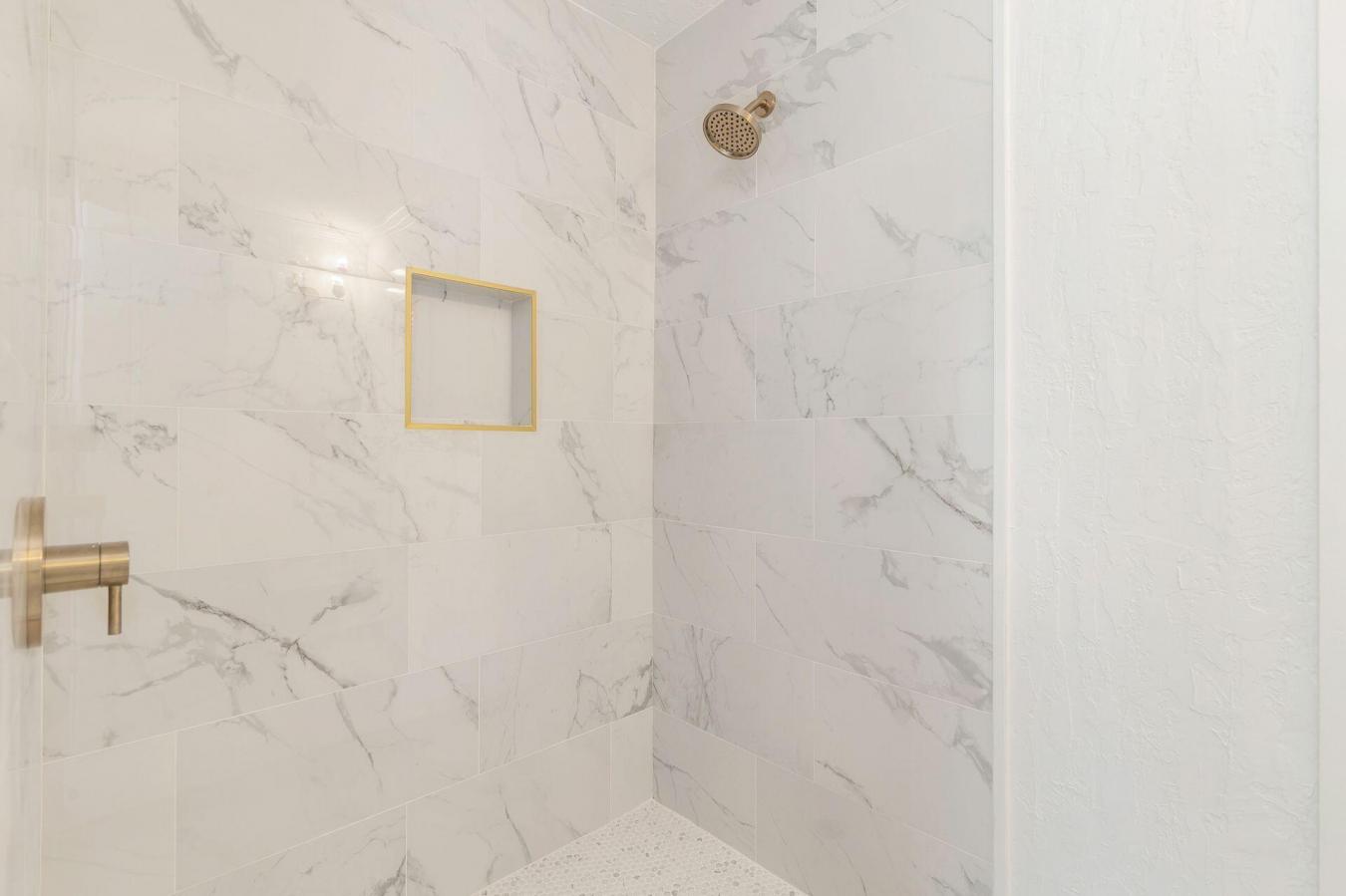 West Palm Beach, Florida, 33405, United States, 4 Bedrooms Bedrooms, ,3 BathroomsBathrooms,Residential,For Sale,1894629