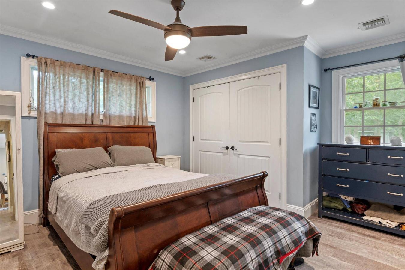 East Quogue, New York, 11942, United States, 3 Bedrooms Bedrooms, ,2 BathroomsBathrooms,Residential,For Sale,1894619