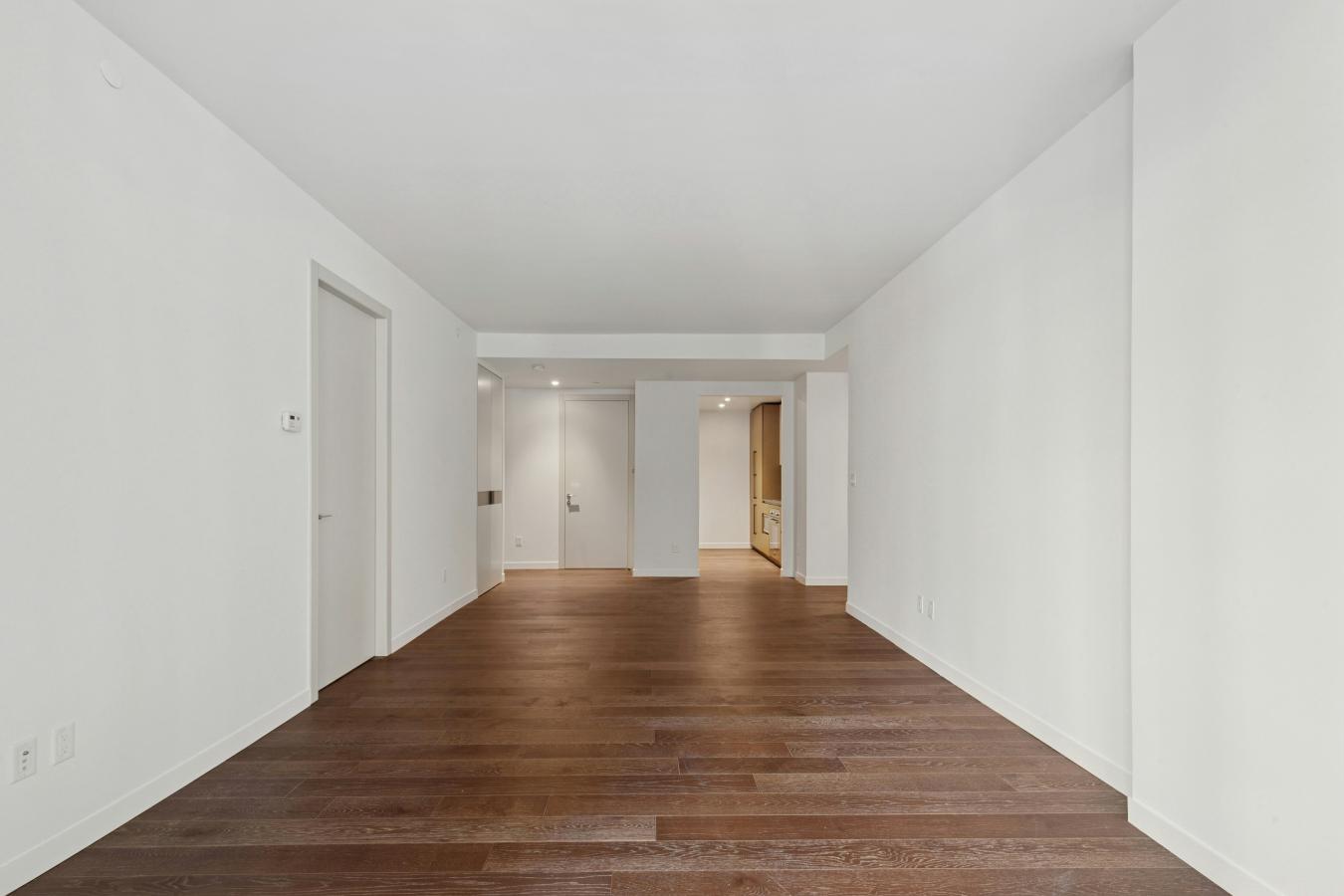 New York, New York, 10128, United States, 2 Bedrooms Bedrooms, ,2 BathroomsBathrooms,Residential,For Sale,1894618