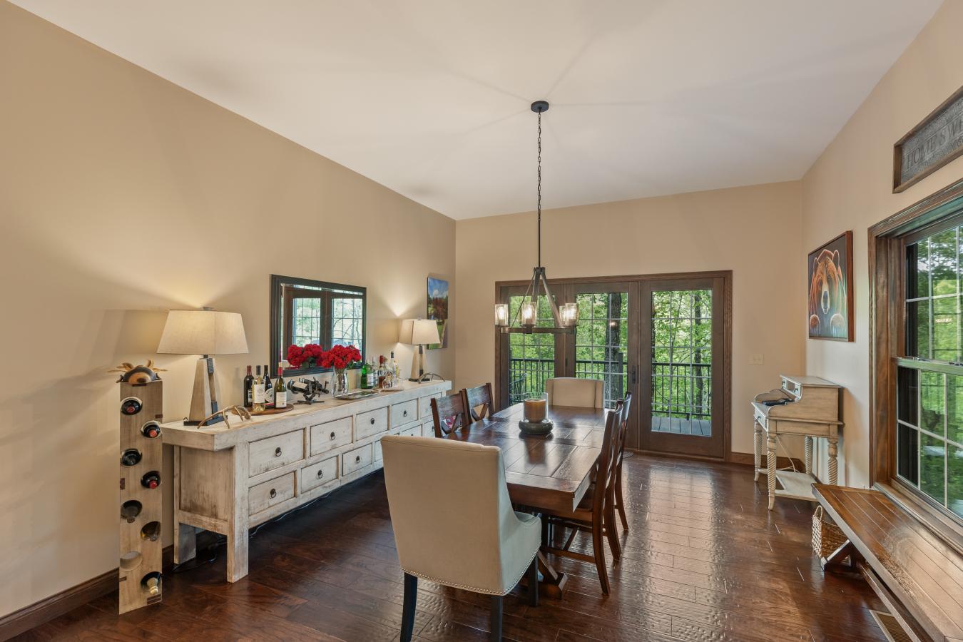 Cullowhee, Jackson, 28723, United States, 4 Bedrooms Bedrooms, ,4 BathroomsBathrooms,Residential,For Sale,1899137