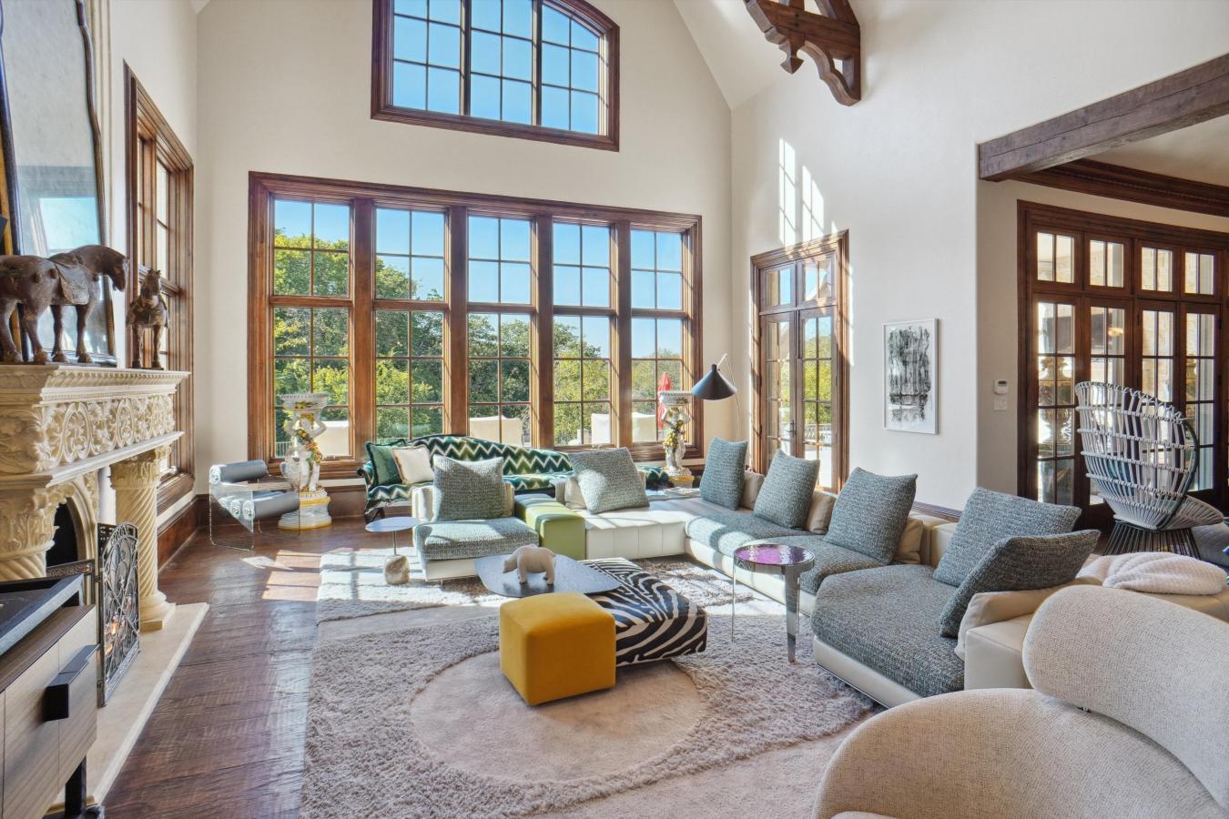 Flower Mound, Denton, 75022, United States, 6 Bedrooms Bedrooms, ,6 BathroomsBathrooms,Residential,For Sale,1897951