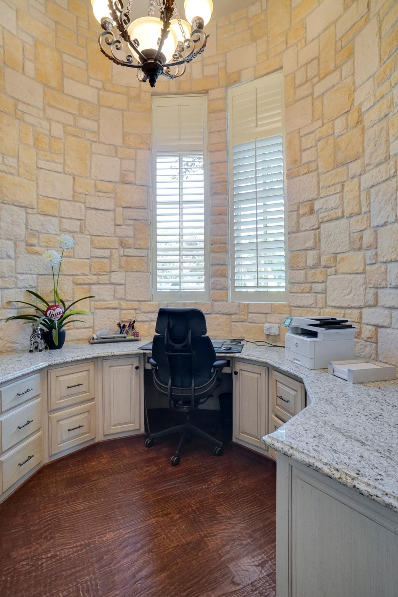 Flower Mound, Denton, 75022, United States, 6 Bedrooms Bedrooms, ,6 BathroomsBathrooms,Residential,For Sale,1897951