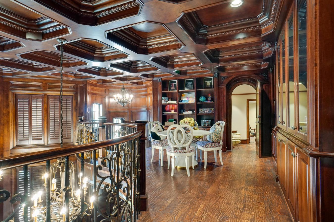 Flower Mound, Denton, 75022, United States, 6 Bedrooms Bedrooms, ,6 BathroomsBathrooms,Residential,For Sale,1897951