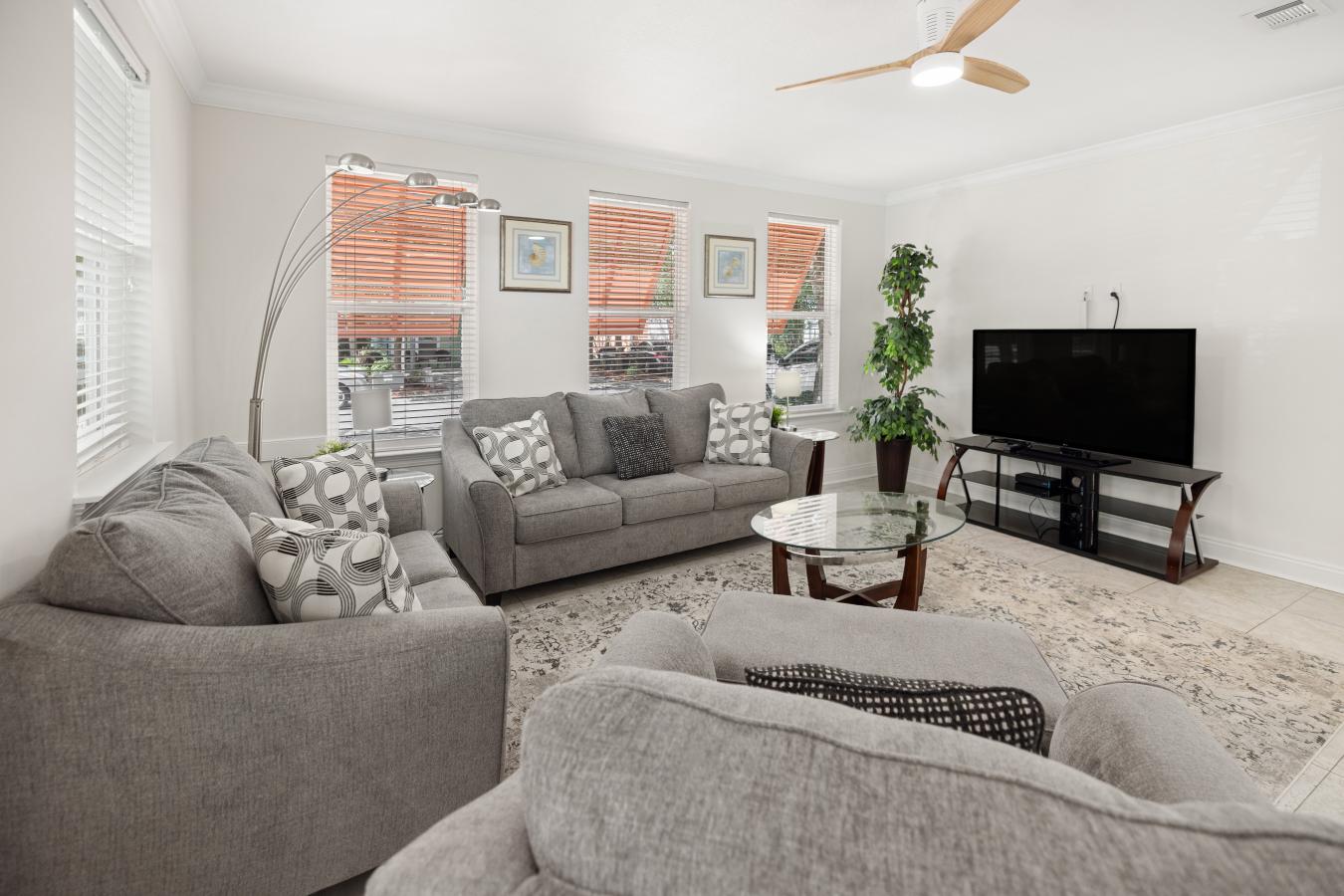 Destin, Okaloosa, 32541, United States, 5 Bedrooms Bedrooms, ,4 BathroomsBathrooms,Residential,For Sale,1897947