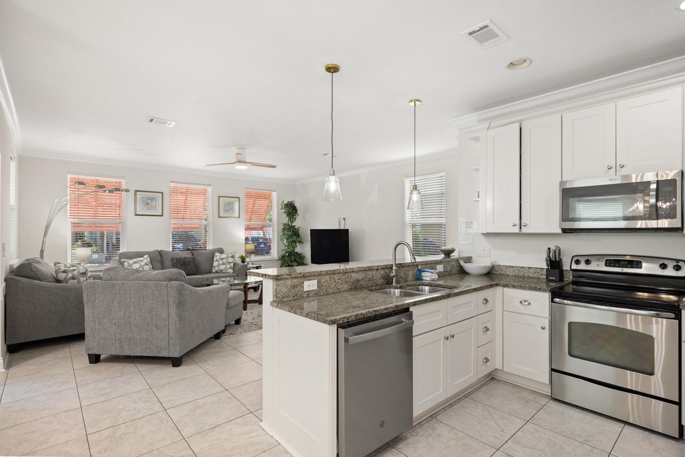 Destin, Okaloosa, 32541, United States, 5 Bedrooms Bedrooms, ,4 BathroomsBathrooms,Residential,For Sale,1897947