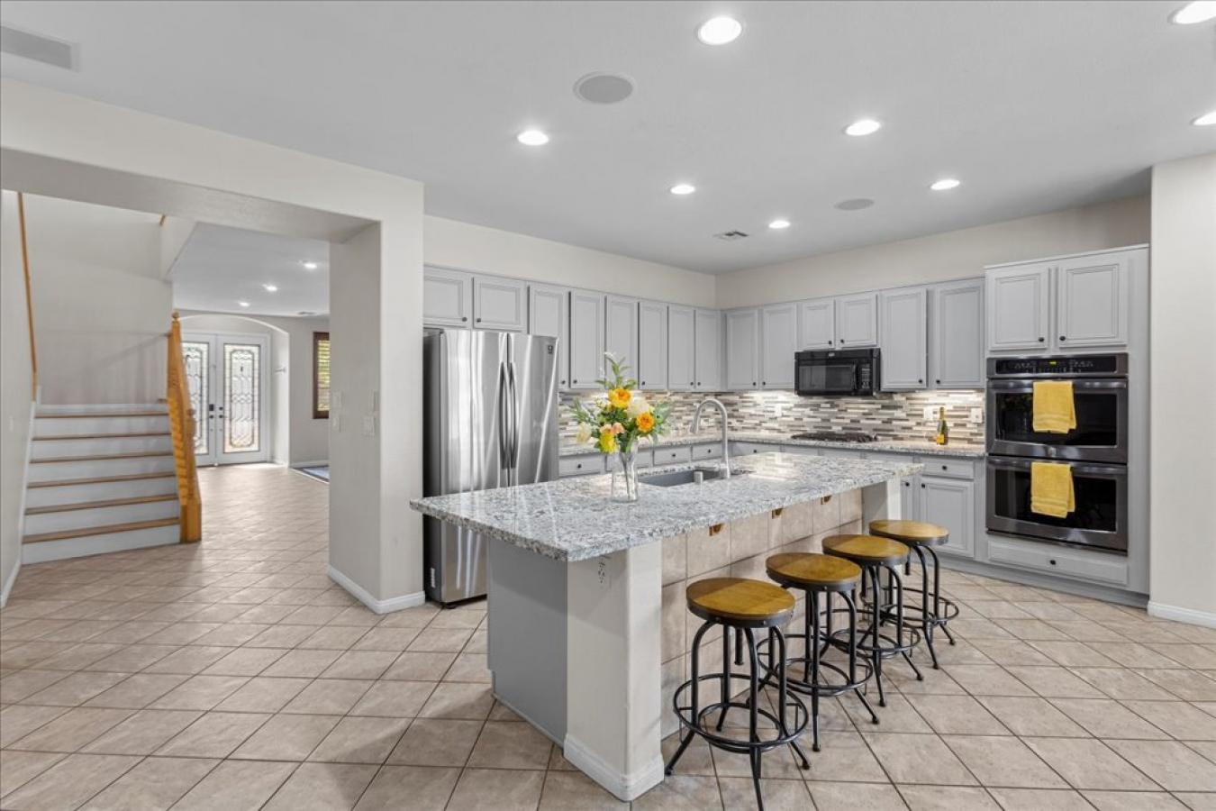 Henderson, Clark, 89012, United States, 5 Bedrooms Bedrooms, ,3 BathroomsBathrooms,Residential,For Sale,1897944