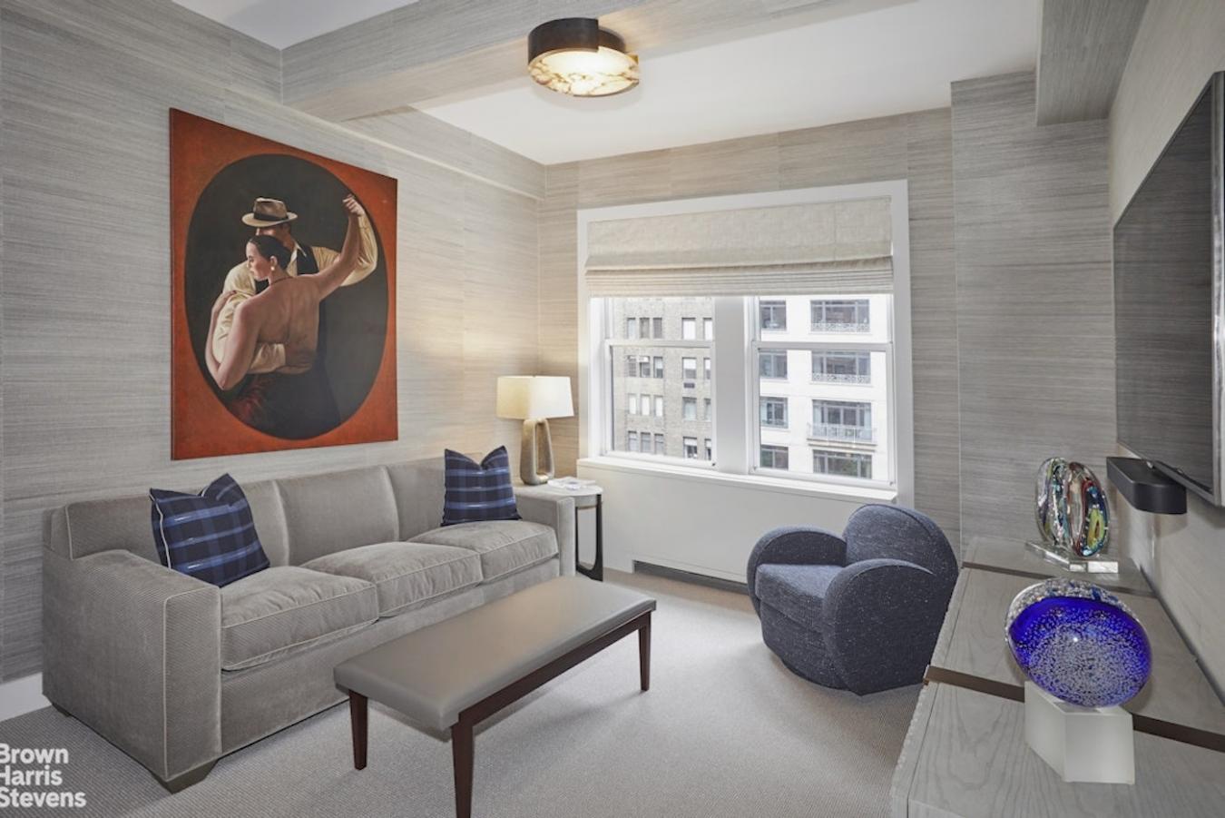 New York, New York, 10128, United States, 4 Bedrooms Bedrooms, ,3 BathroomsBathrooms,Residential,For Sale,1897943