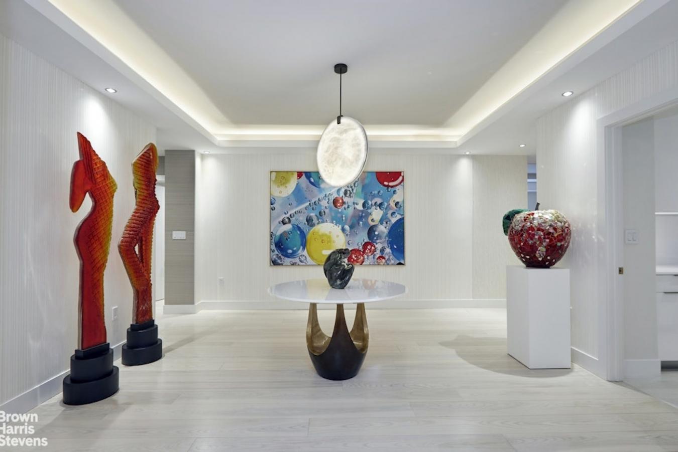 New York, New York, 10128, United States, 4 Bedrooms Bedrooms, ,3 BathroomsBathrooms,Residential,For Sale,1897943