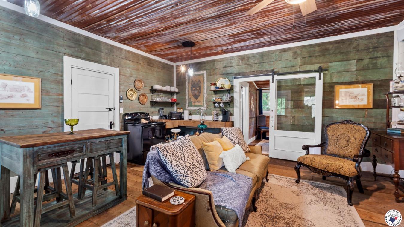 Washington, Hempstead, 71832, United States, 8 Bedrooms Bedrooms, ,9 BathroomsBathrooms,Residential,For Sale,1897927