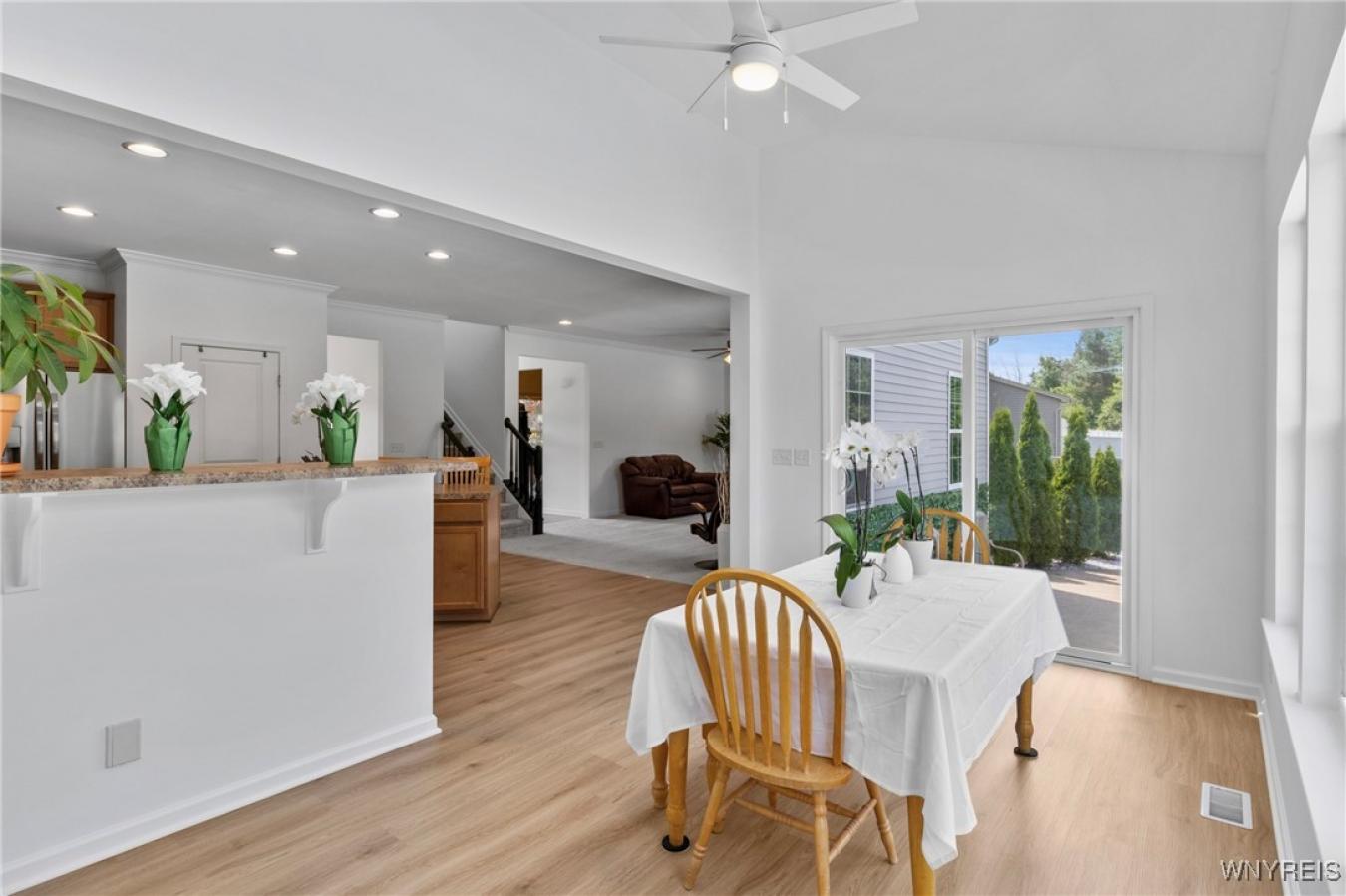 Hamburg, Erie, 14075, United States, 4 Bedrooms Bedrooms, ,2 BathroomsBathrooms,Residential,For Sale,1899135