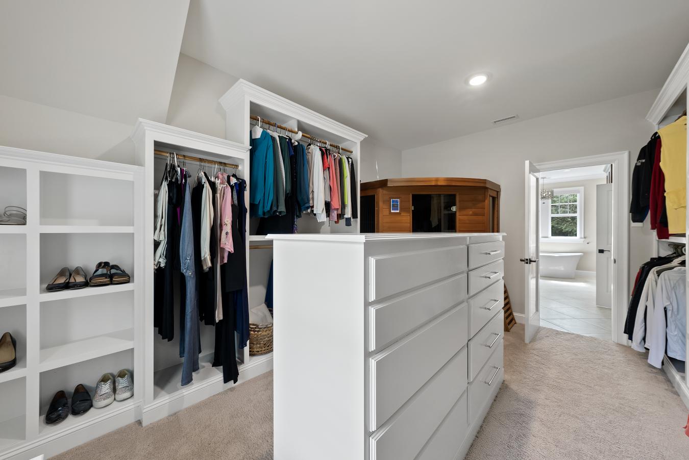 Durham, Durham, 27705, United States, 6 Bedrooms Bedrooms, ,3 BathroomsBathrooms,Residential,For Sale,1897925