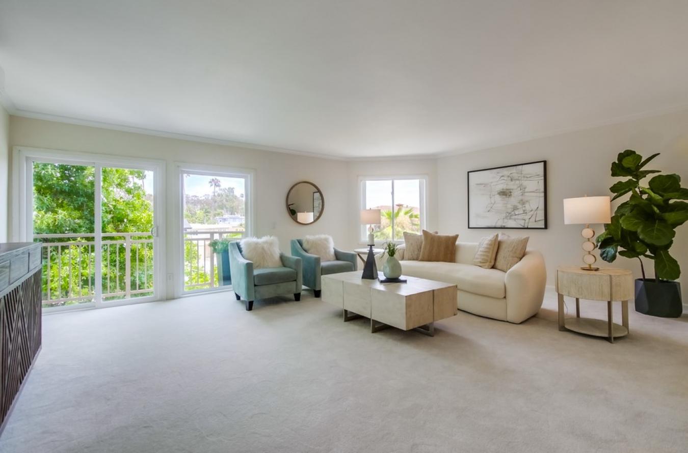 La Jolla, San Diego, 92037, United States, 2 Bedrooms Bedrooms, ,-2 BathroomBathrooms,Residential,For Sale,1897922