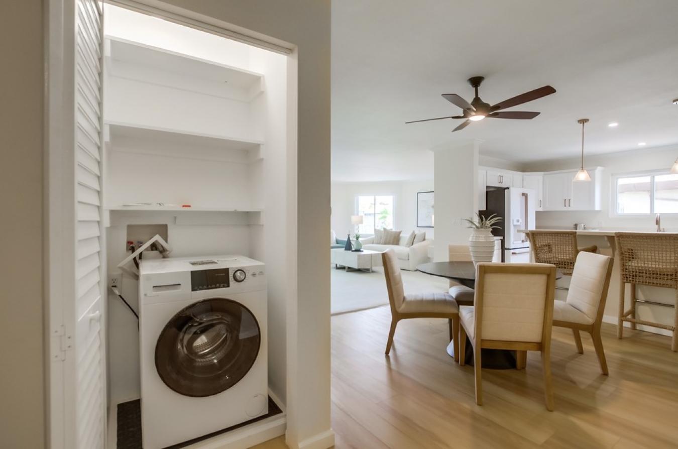 La Jolla, San Diego, 92037, United States, 2 Bedrooms Bedrooms, ,-2 BathroomBathrooms,Residential,For Sale,1897922