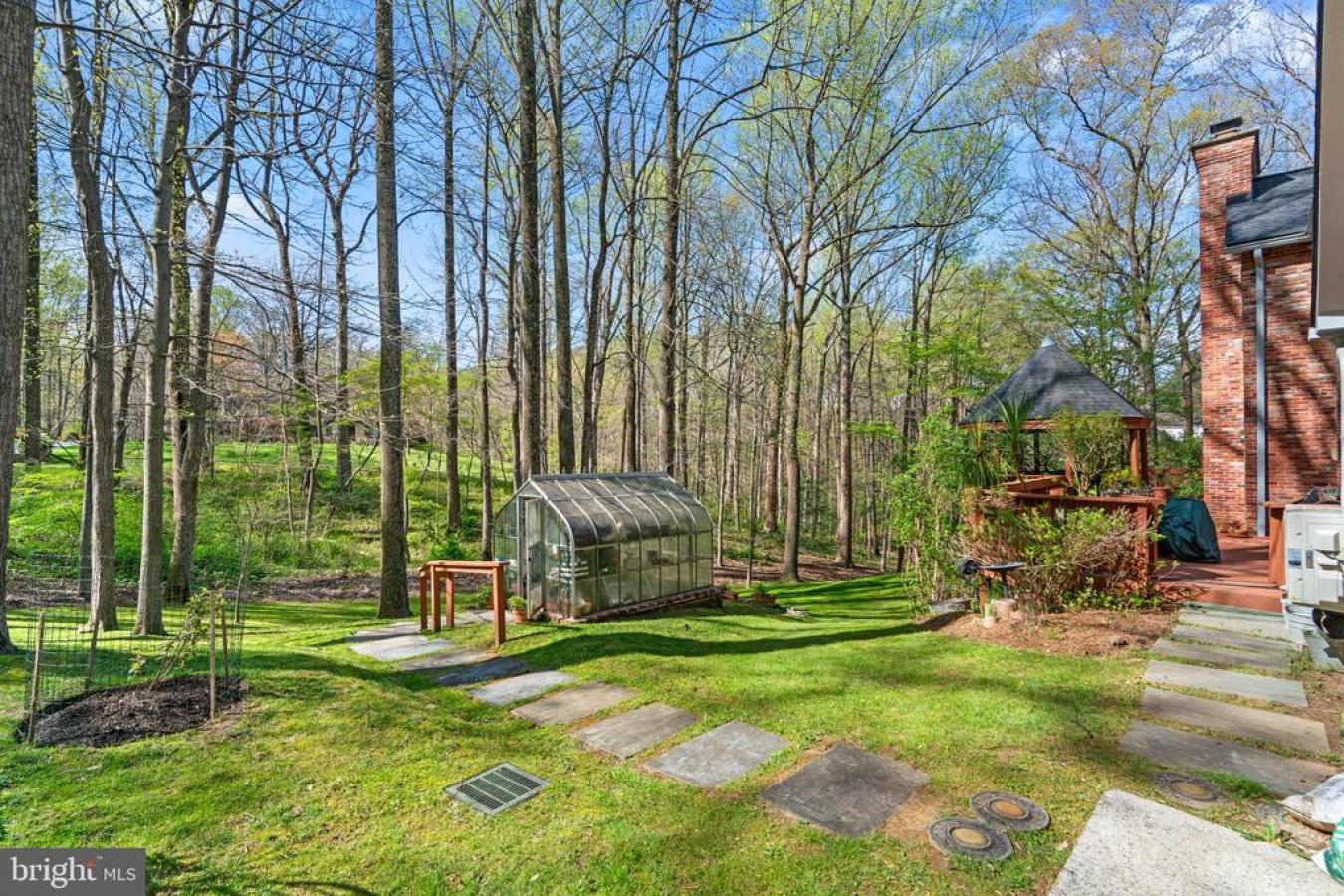 ASHTON, MONTGOMERY, 20861, United States, 2 Bedrooms Bedrooms, ,3 BathroomsBathrooms,Residential,For Sale,1899129