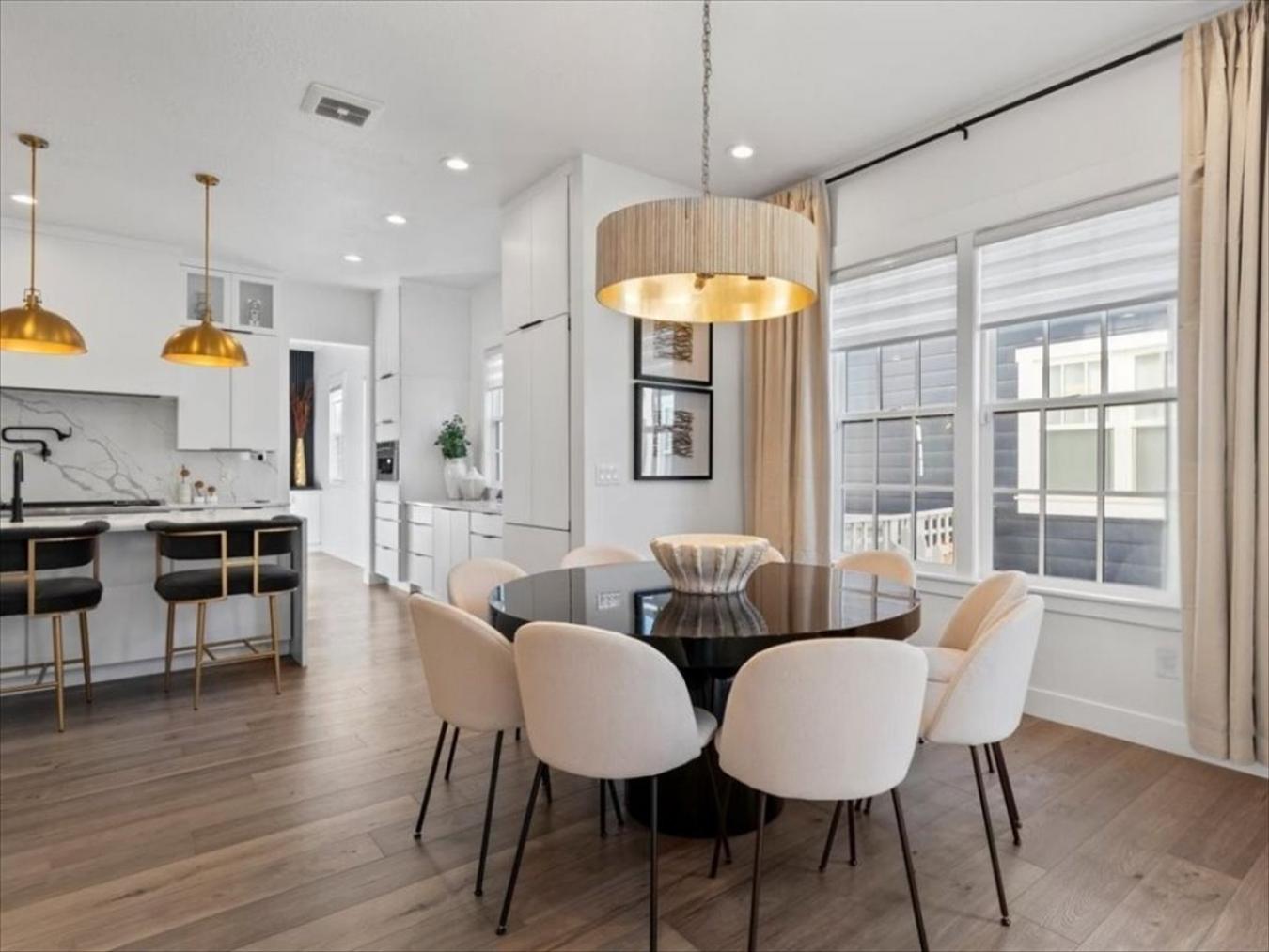 South Jordan, Salt Lake, 84009, United States, 4 Bedrooms Bedrooms, ,6 BathroomsBathrooms,Residential,For Sale,1909780