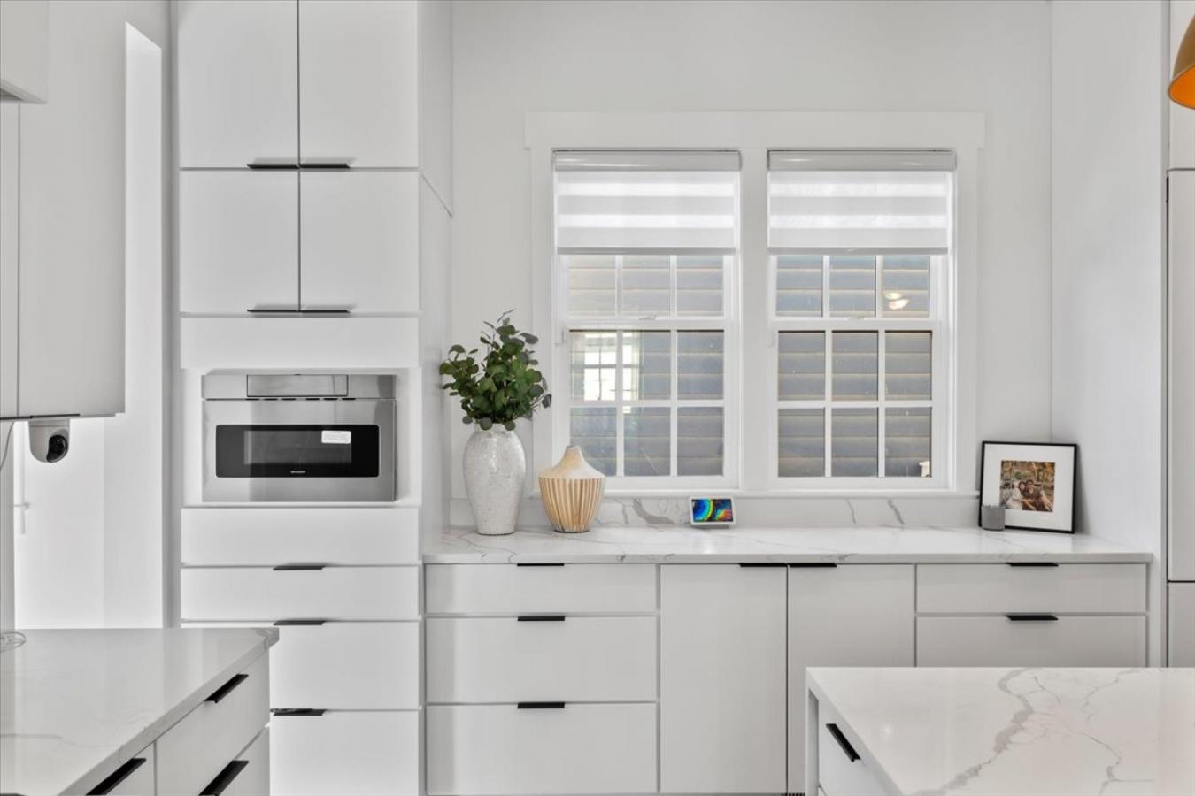 South Jordan, Salt Lake, 84009, United States, 4 Bedrooms Bedrooms, ,6 BathroomsBathrooms,Residential,For Sale,1909780