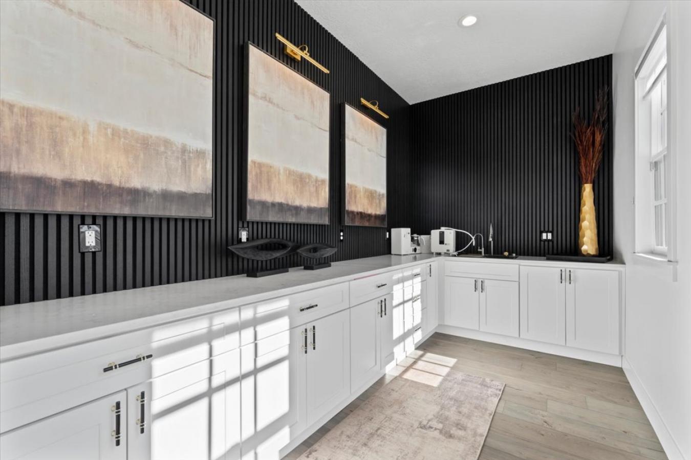 South Jordan, Salt Lake, 84009, United States, 4 Bedrooms Bedrooms, ,6 BathroomsBathrooms,Residential,For Sale,1909780