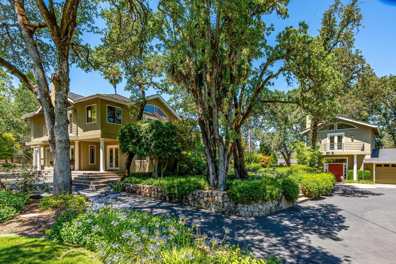 Saint Helena, Napa, 94574, United States, 3 Bedrooms Bedrooms, ,4 BathroomsBathrooms,Residential,For Sale,1897920