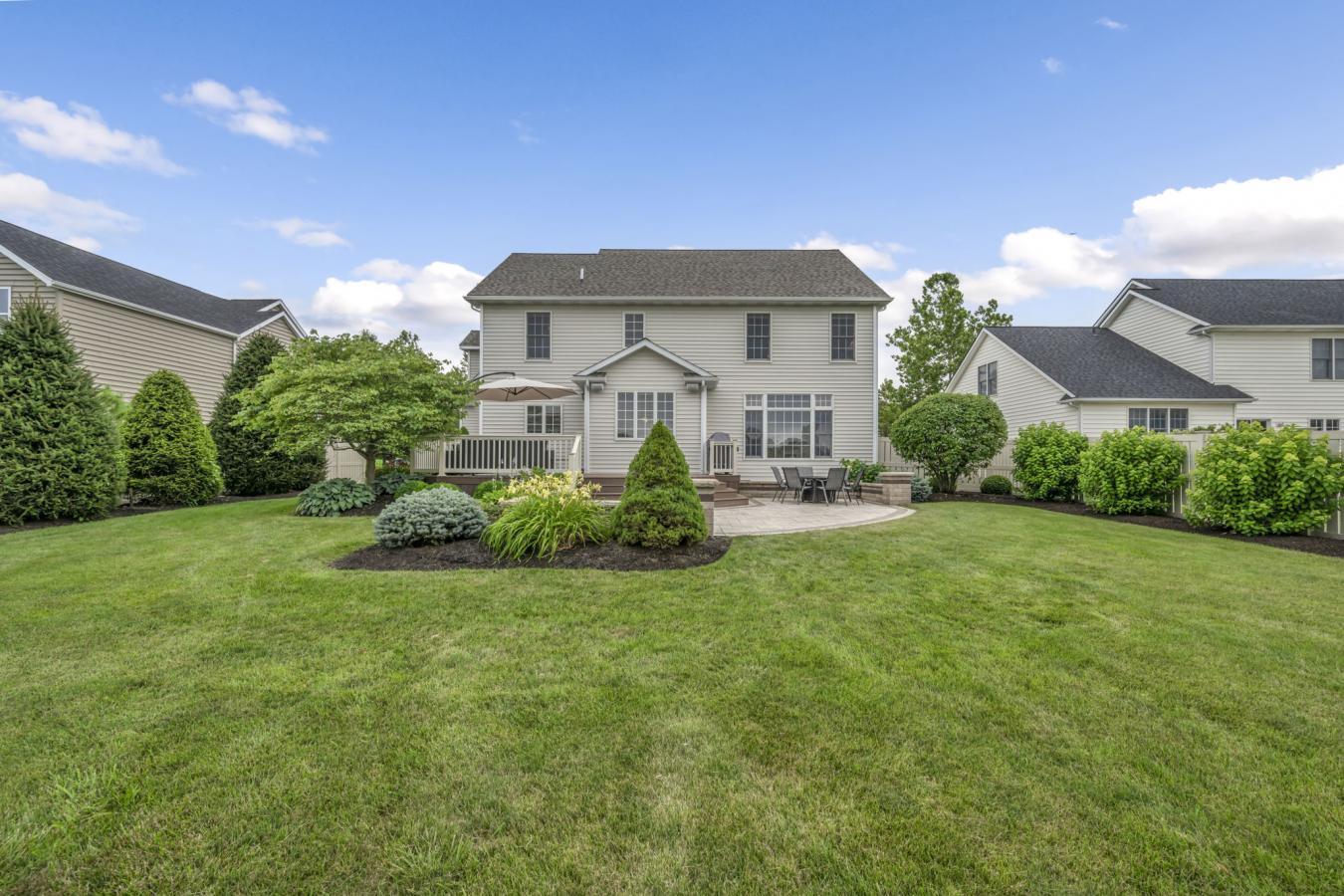 Sandusky, Erie, 44870, United States, 5 Bedrooms Bedrooms, ,3 BathroomsBathrooms,Residential,For Sale,1900109