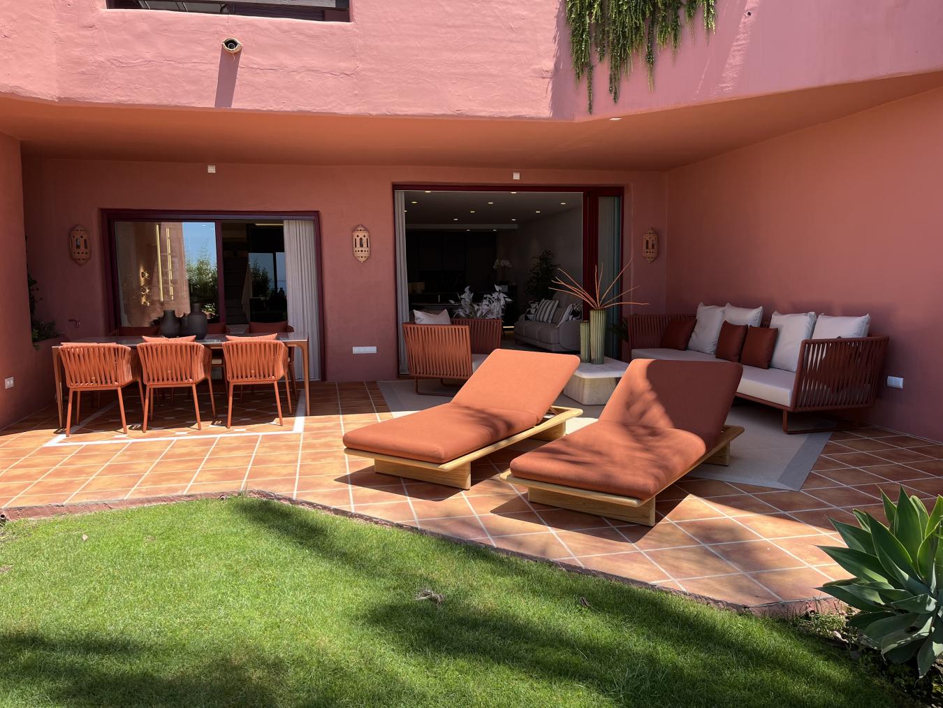 Estepona, Málaga, 29680, Spain, 3 Bedrooms Bedrooms, ,2 BathroomsBathrooms,Residential,For Sale,1899123