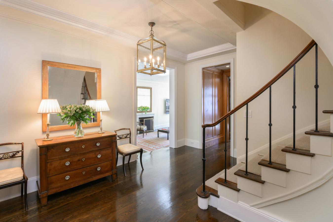 New York, New York, 10065, United States, 3 Bedrooms Bedrooms, ,3 BathroomsBathrooms,Residential,For Sale,1899122