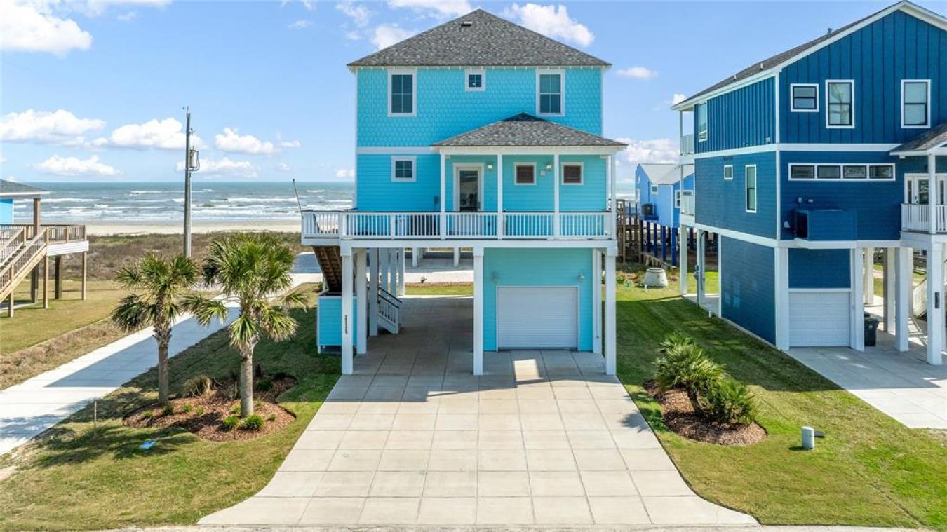 Galveston, Galveston, 77554, United States, 4 Bedrooms Bedrooms, ,3 BathroomsBathrooms,Residential,For Sale,1899097