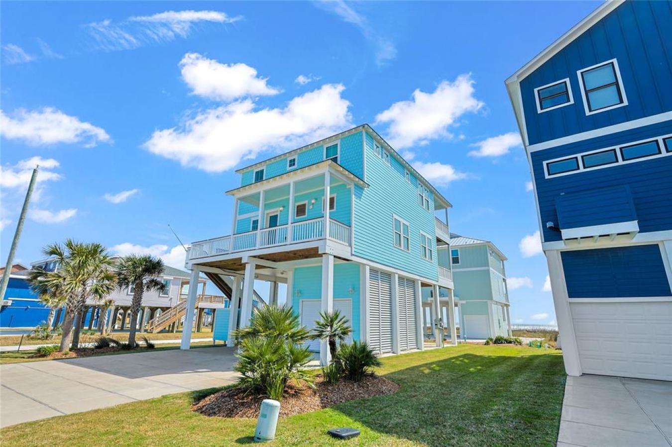 Galveston, Galveston, 77554, United States, 4 Bedrooms Bedrooms, ,3 BathroomsBathrooms,Residential,For Sale,1899097