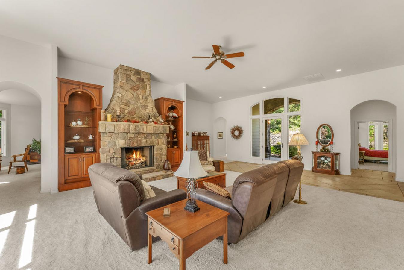 Roseburg, Oregon, 97471, United States, 1 Bedroom Bedrooms, ,2 BathroomsBathrooms,Residential,For Sale,1899096