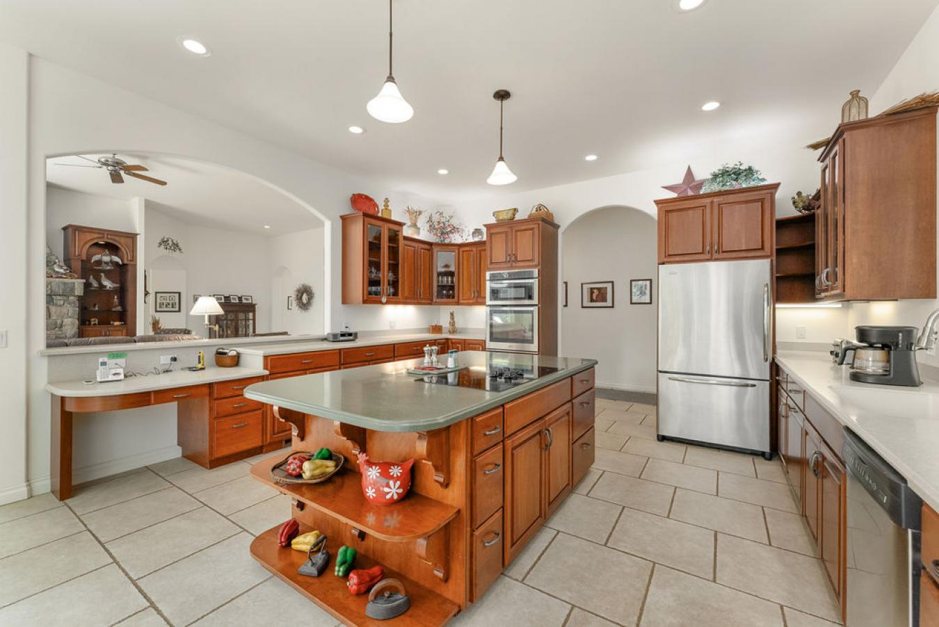 Roseburg, Oregon, 97471, United States, 1 Bedroom Bedrooms, ,2 BathroomsBathrooms,Residential,For Sale,1899096