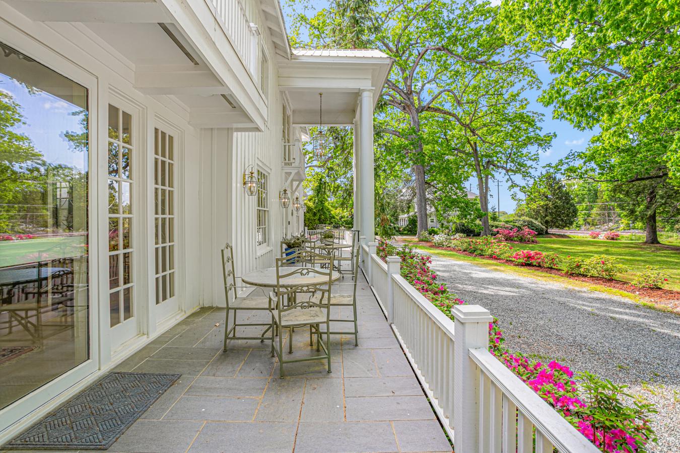 Mebane, Alamance, 27302, United States, 4 Bedrooms Bedrooms, ,4 BathroomsBathrooms,Residential,For Sale,1899090