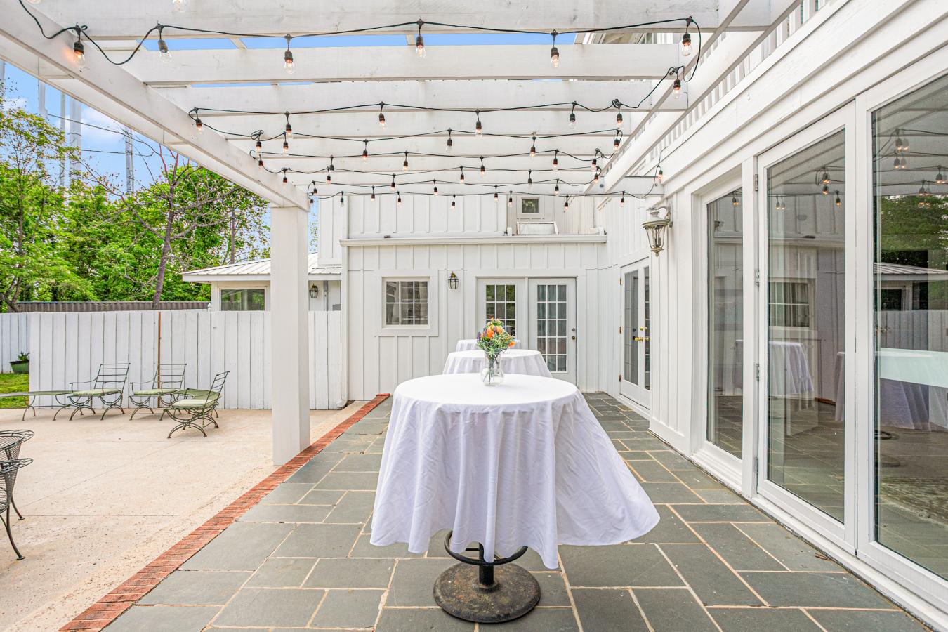 Mebane, Alamance, 27302, United States, 4 Bedrooms Bedrooms, ,4 BathroomsBathrooms,Residential,For Sale,1899090