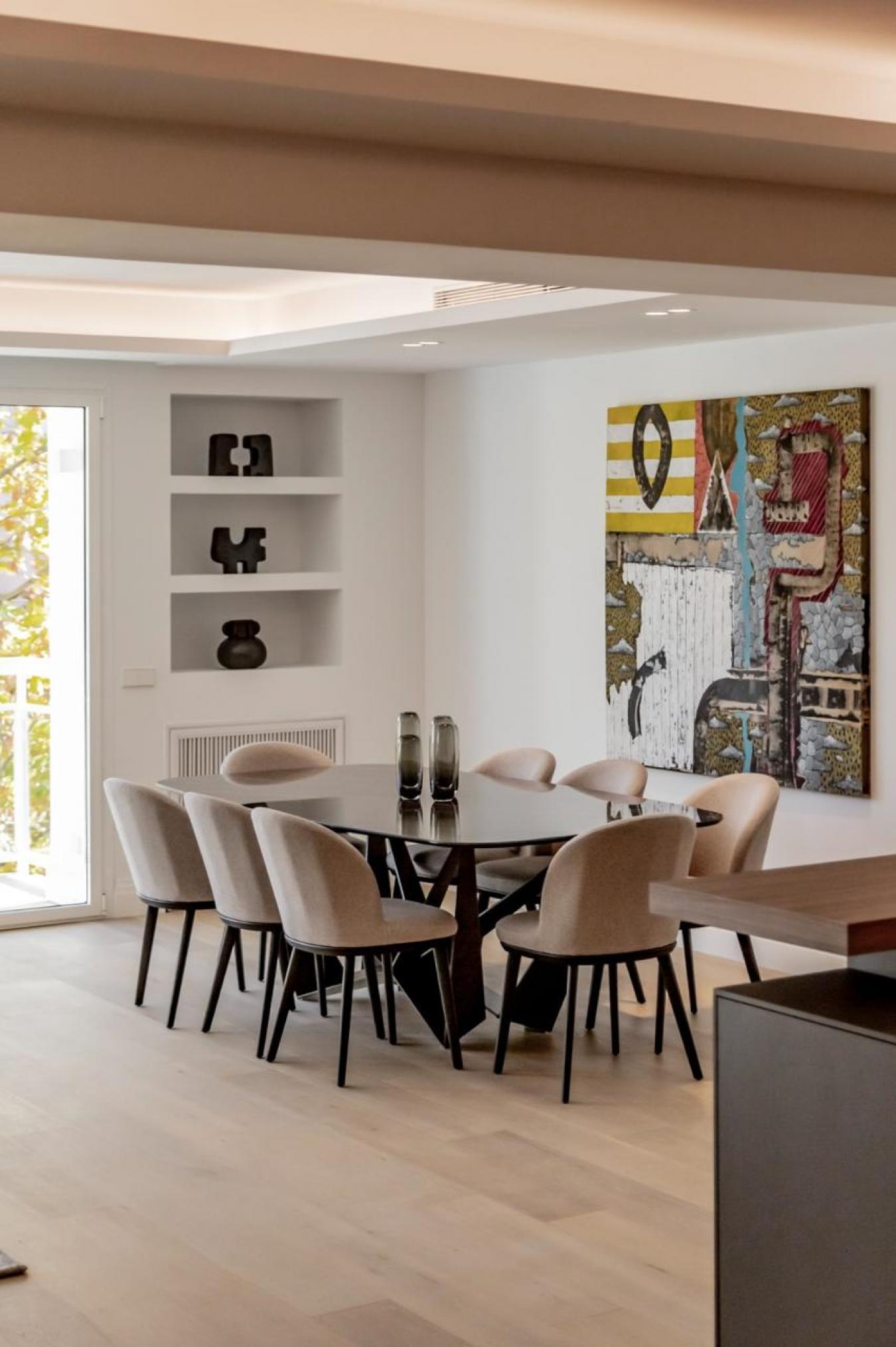 Madrid, 28006, Spain, 3 Bedrooms Bedrooms, ,3 BathroomsBathrooms,Residential,For Sale,1899081