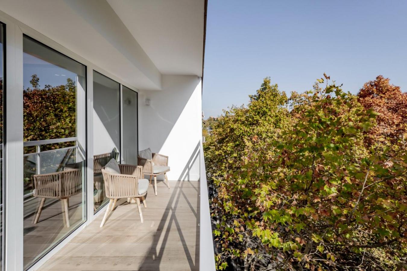 Madrid, 28006, Spain, 3 Bedrooms Bedrooms, ,3 BathroomsBathrooms,Residential,For Sale,1899081