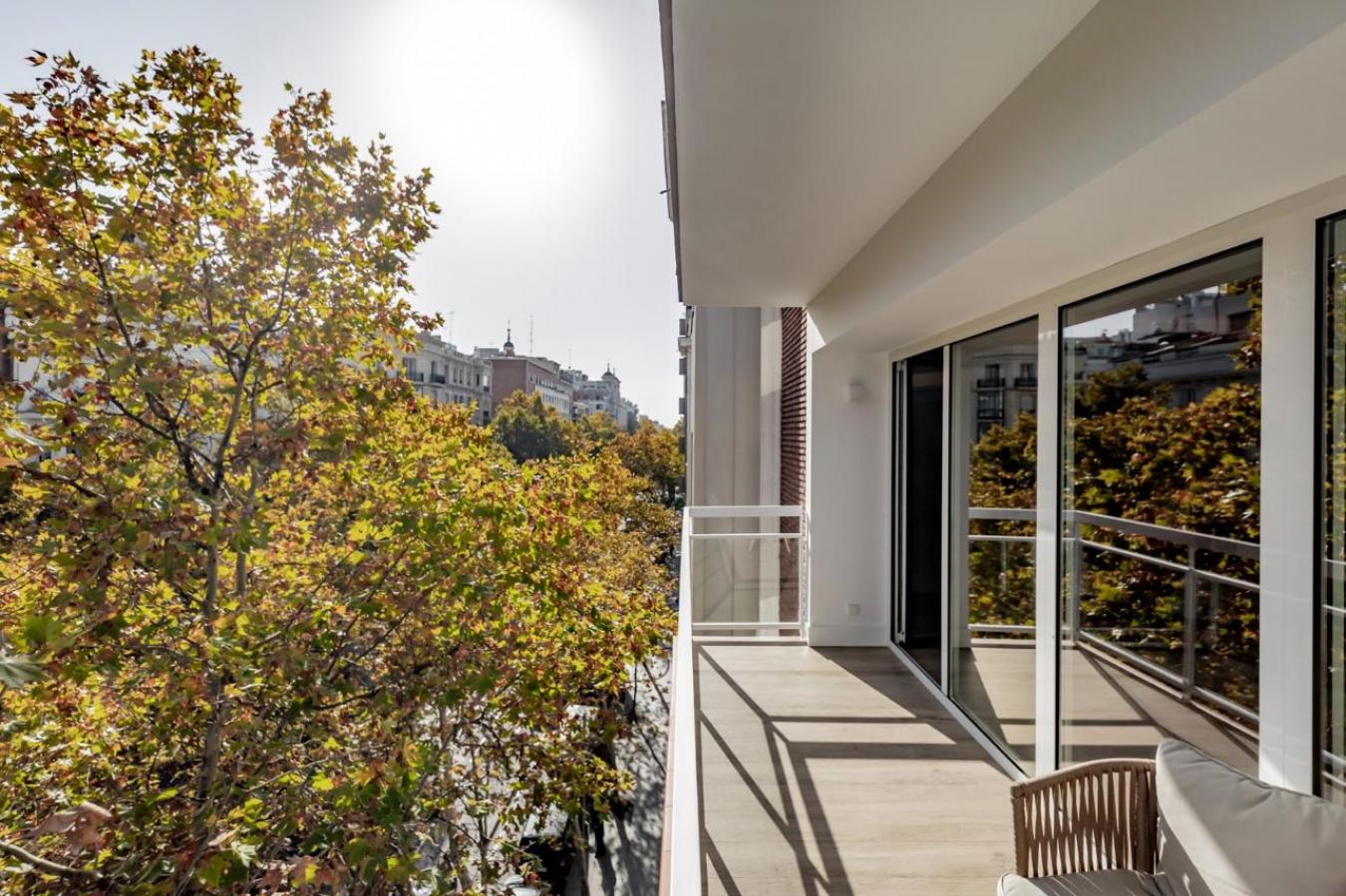 Madrid, 28006, Spain, 3 Bedrooms Bedrooms, ,3 BathroomsBathrooms,Residential,For Sale,1899081