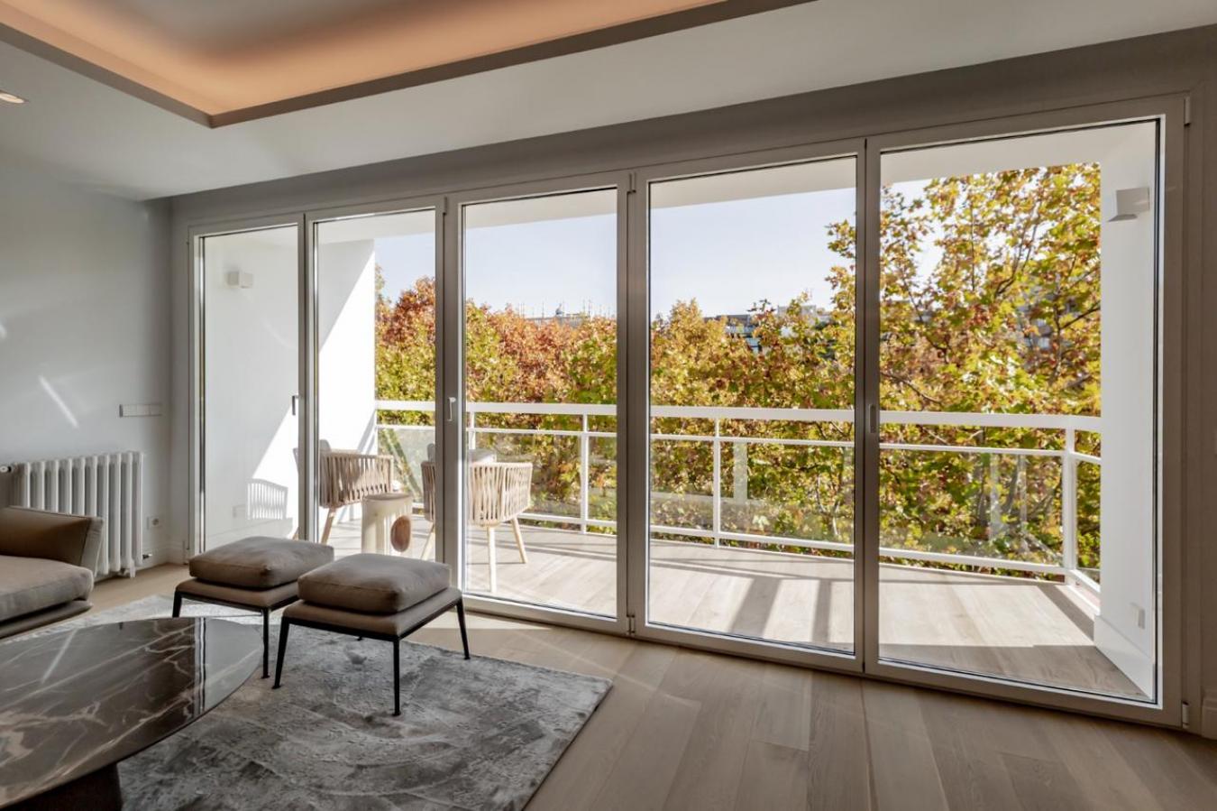 Madrid, 28006, Spain, 3 Bedrooms Bedrooms, ,3 BathroomsBathrooms,Residential,For Sale,1899081