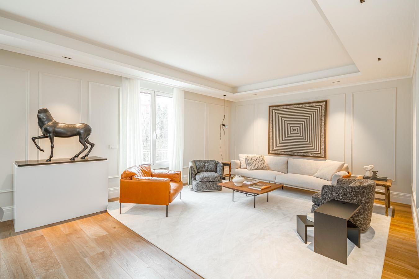 Madrid, Madrid, 28006, Spain, 5 Bedrooms Bedrooms, ,5 BathroomsBathrooms,Residential,For Sale,1899079