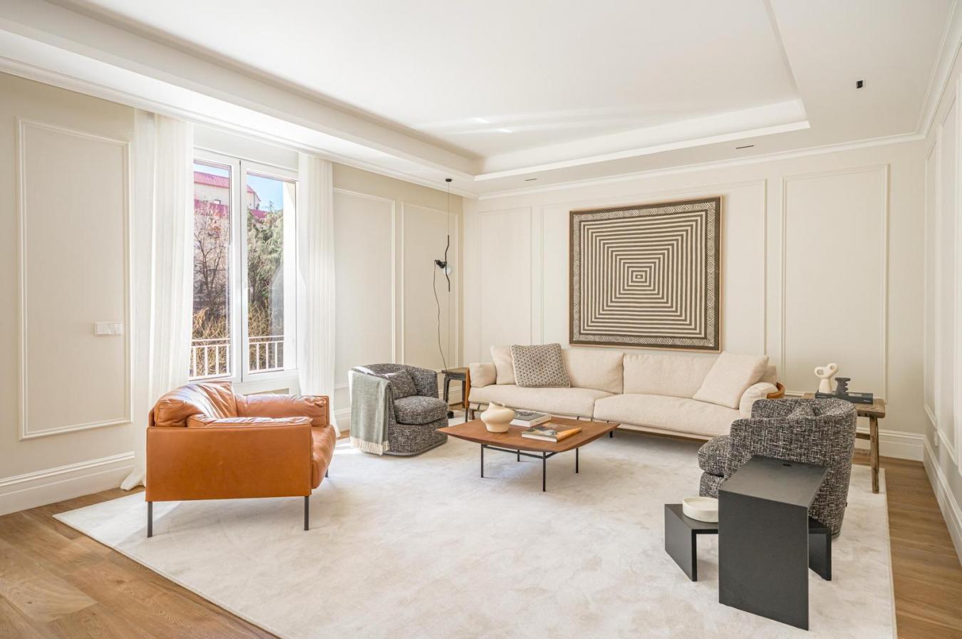 Madrid, Madrid, 28006, Spain, 5 Bedrooms Bedrooms, ,5 BathroomsBathrooms,Residential,For Sale,1899079