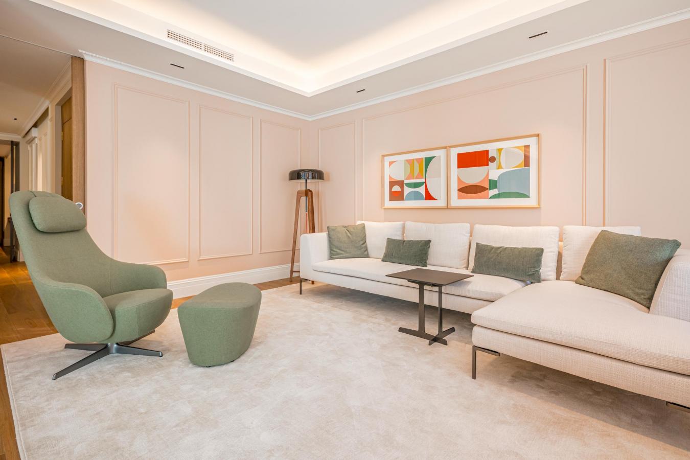 Madrid, Madrid, 28006, Spain, 5 Bedrooms Bedrooms, ,5 BathroomsBathrooms,Residential,For Sale,1899079