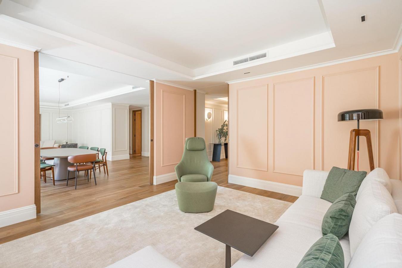 Madrid, Madrid, 28006, Spain, 5 Bedrooms Bedrooms, ,5 BathroomsBathrooms,Residential,For Sale,1899079