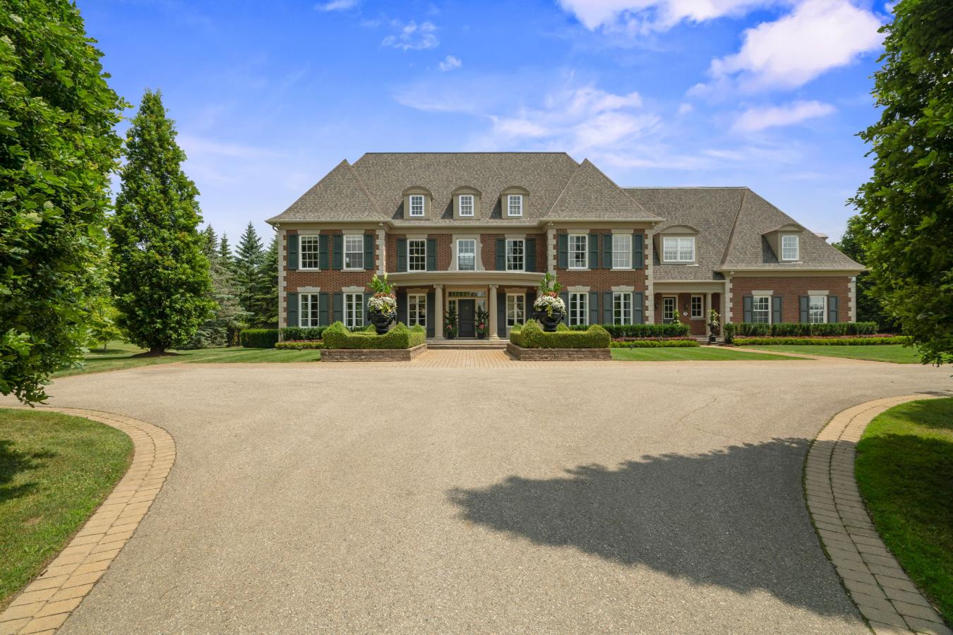 King, ON, L7B 1L9, Canada, ,3 BathroomsBathrooms,Residential,For Sale,1899077