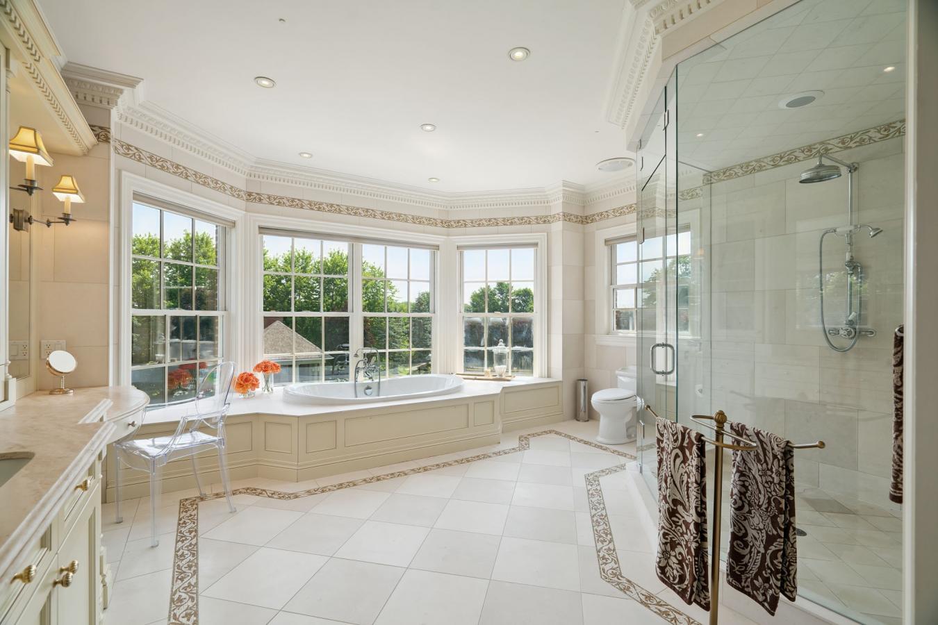 King, ON, L7B 1L9, Canada, ,3 BathroomsBathrooms,Residential,For Sale,1899077