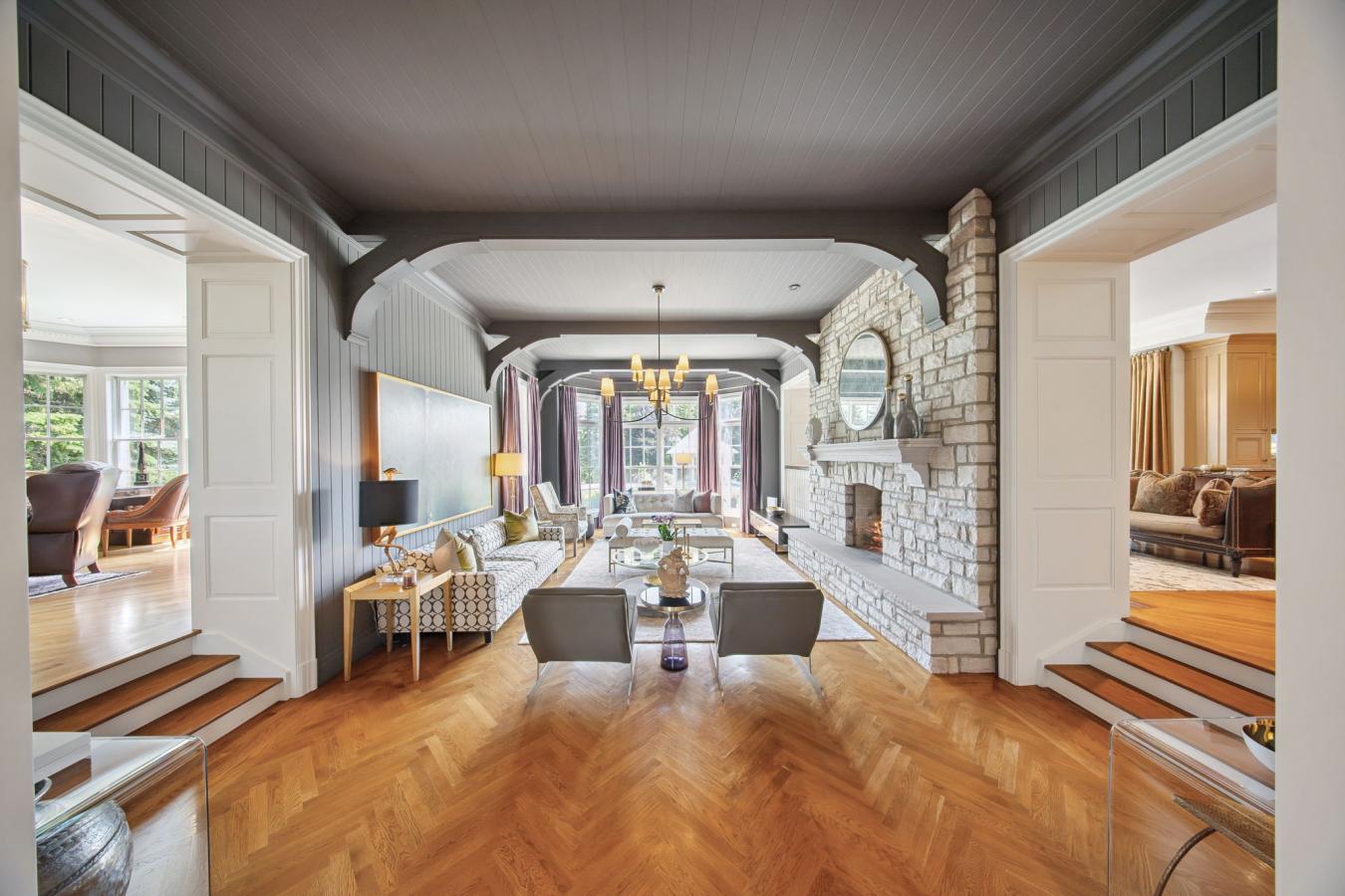 King, ON, L7B 1L9, Canada, ,3 BathroomsBathrooms,Residential,For Sale,1899077
