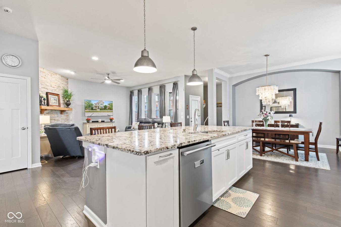 Westfield, Hamilton, 46074, United States, 4 Bedrooms Bedrooms, ,3 BathroomsBathrooms,Residential,For Sale,1900104