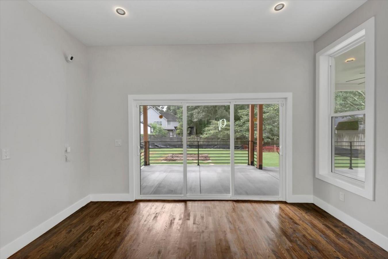 Atlanta, DeKalb, 30317, United States, 5 Bedrooms Bedrooms, ,4 BathroomsBathrooms,Residential,For Sale,1900098