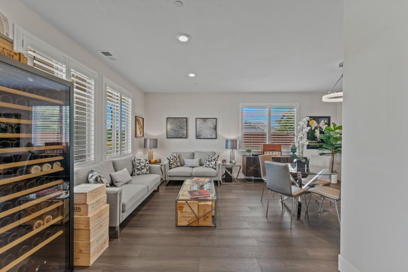 Roseville, Placer, 95747, United States, 5 Bedrooms Bedrooms, ,4 BathroomsBathrooms,Residential,For Sale,1900092