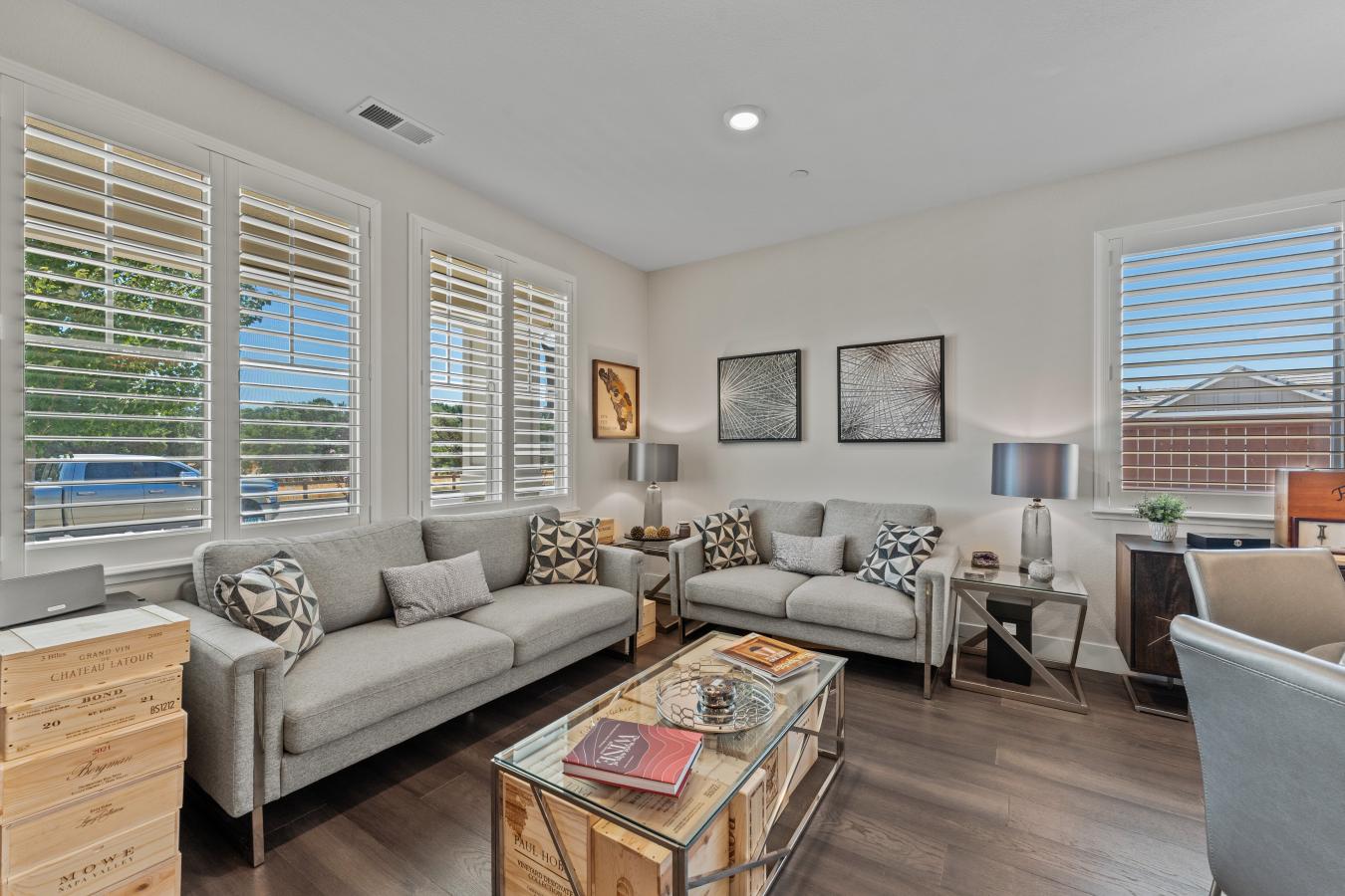 Roseville, Placer, 95747, United States, 5 Bedrooms Bedrooms, ,4 BathroomsBathrooms,Residential,For Sale,1900092