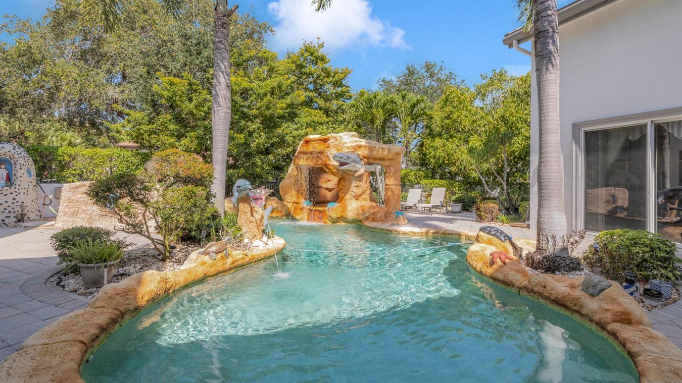 Boca Raton, Palm Beach, 33496, United States, 5 Bedrooms Bedrooms, ,4 BathroomsBathrooms,Residential,For Sale,2008886