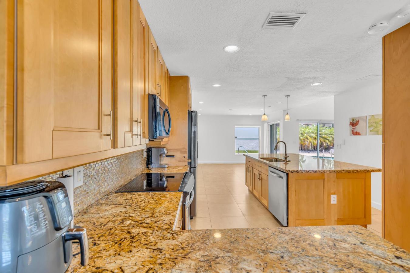Boca Raton, Palm Beach, 33428, United States, 4 Bedrooms Bedrooms, ,4 BathroomsBathrooms,Residential,For Sale,1900090